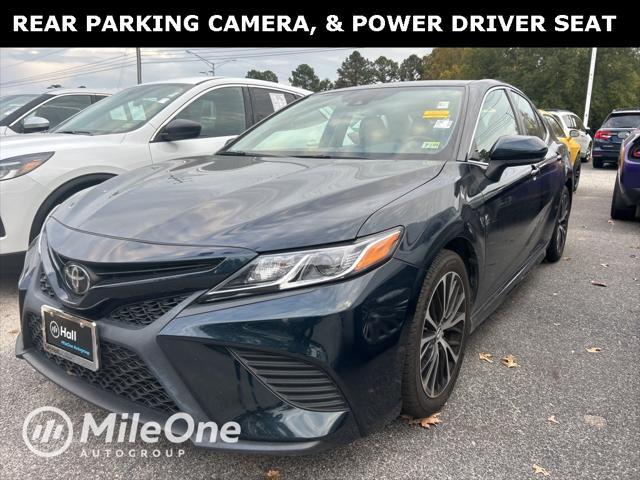 2020 toyota camry se