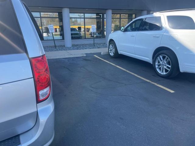 2012 dodge grand caravan se/avp