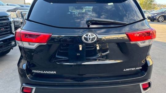2017 Toyota Highlander