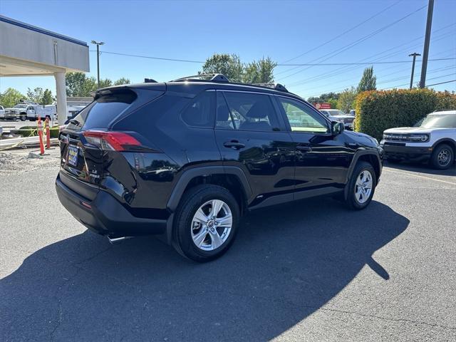 2021 toyota rav4 hybrid le