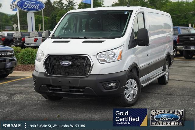 2022 ford transit-250 base