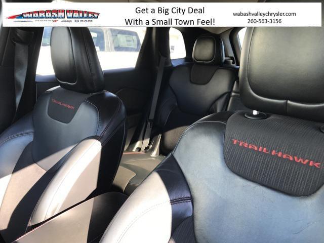 2016 jeep cherokee trailhawk