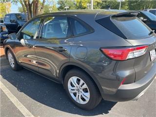 2020 Ford Escape s