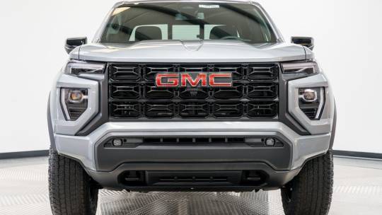 2024 GMC Canyon