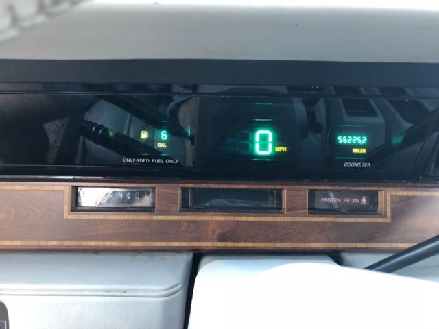 84 lincoln continental