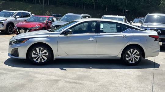 2024 Nissan Altima 2.5 s