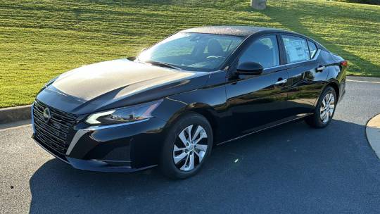 2025 Nissan Altima