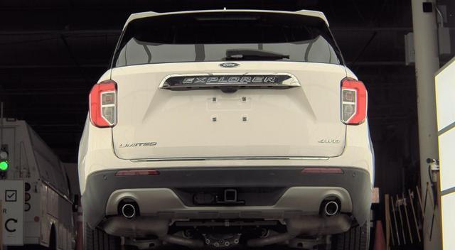 2022 ford explorer limited
