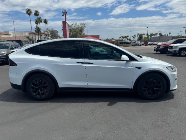 2023 tesla model x standard range