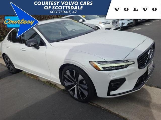 2022 volvo s60 b5 momentum