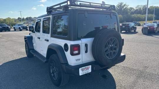 2024 Jeep Wrangler sport rhd
