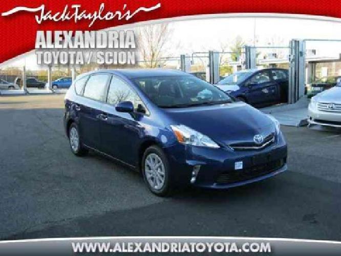 2013 toyota prius v five in alexandria, va