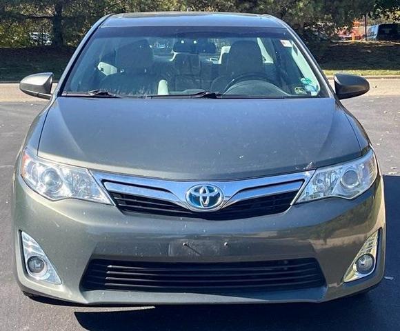 2013 toyota camry hybrid xle