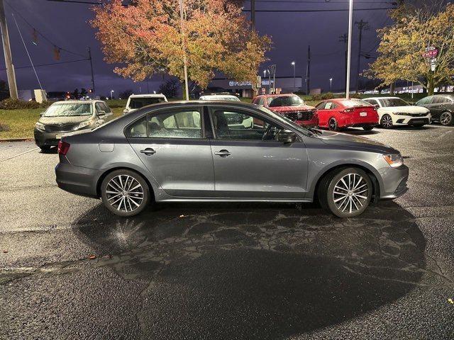 2016 volkswagen jetta 1.8t sport
