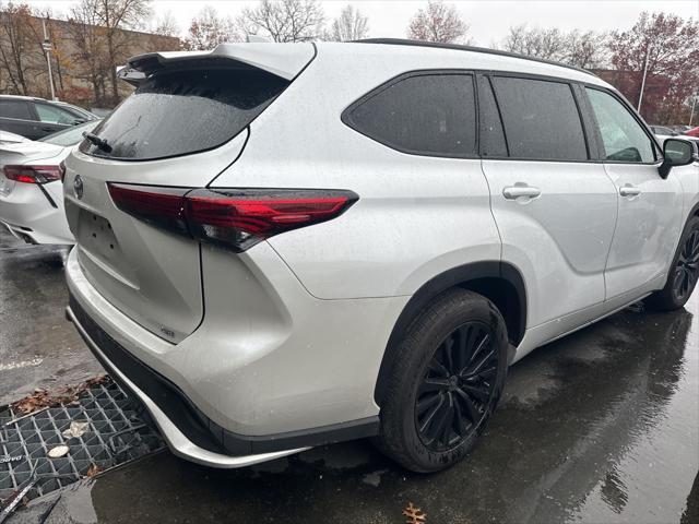 2023 toyota highlander xse