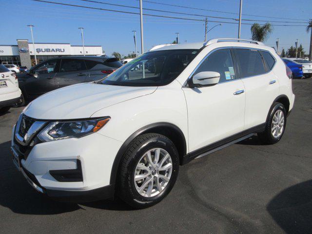 2020 nissan rogue sv