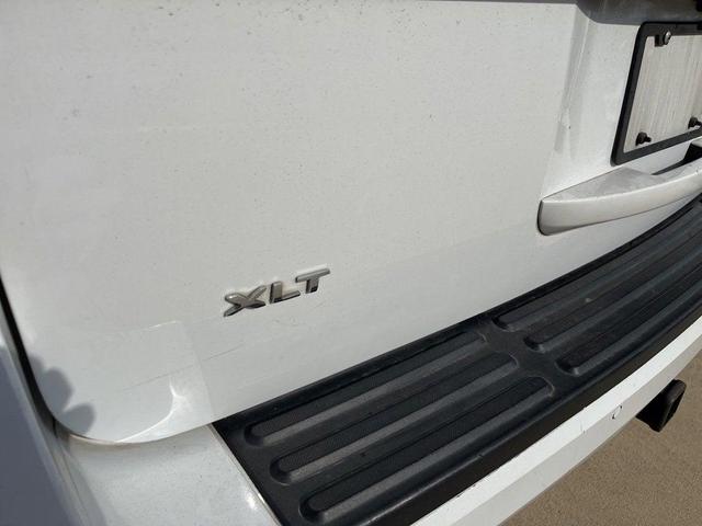 2017 ford expedition xlt