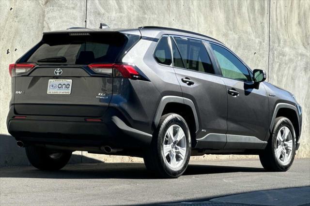 2021 toyota rav4 hybrid xle