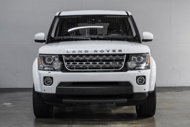 2016 land rover lr4 base