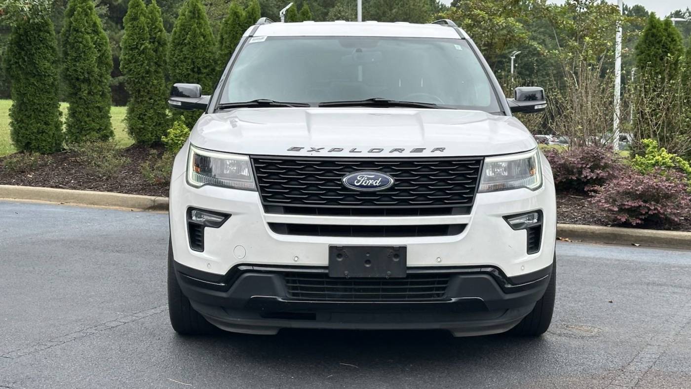 2018 ford explorer sport