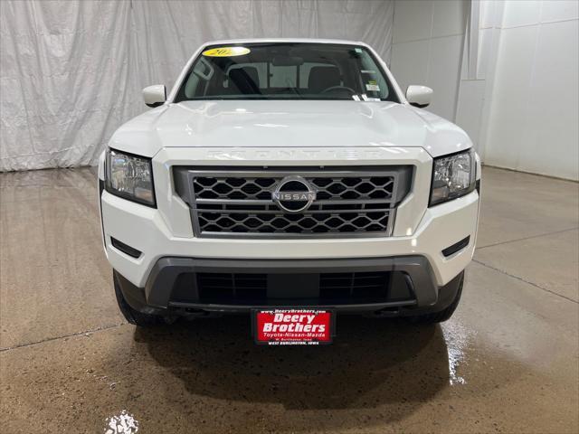 2022 nissan frontier sv