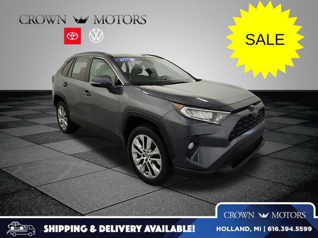 2021 toyota rav4 xle premium
