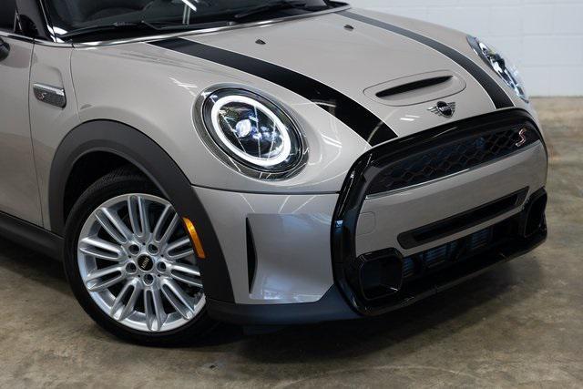 2024 mini convertible signature