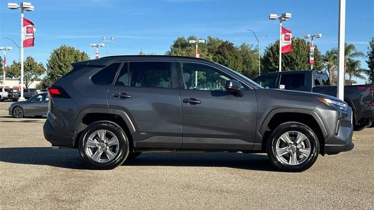 2024 Toyota RAV4