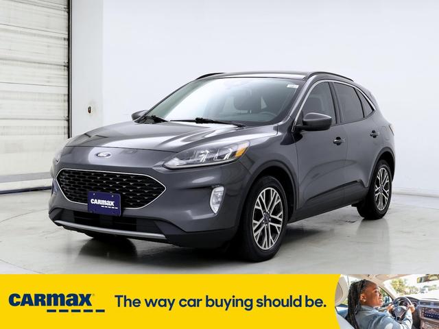2020 ford escape sel
