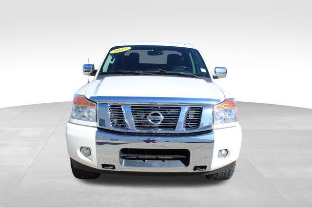 2015 nissan titan sl