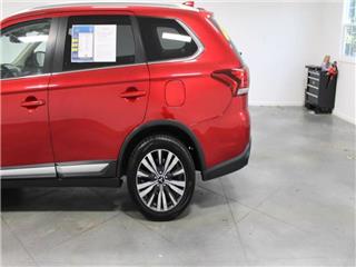 2020 Mitsubishi Outlander se