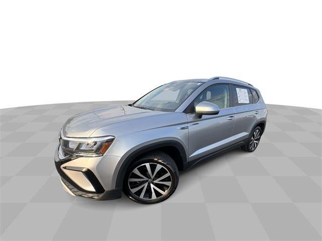 2022 volkswagen taos 1.5t se