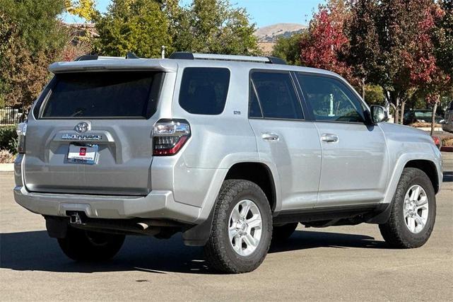 2022 toyota 4runner sr5