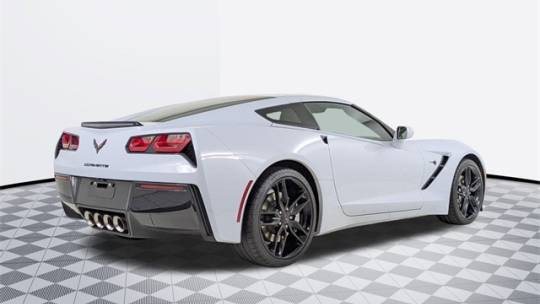 2019 chevrolet corvette stingray