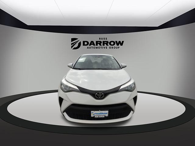 2022 toyota c-hr xle