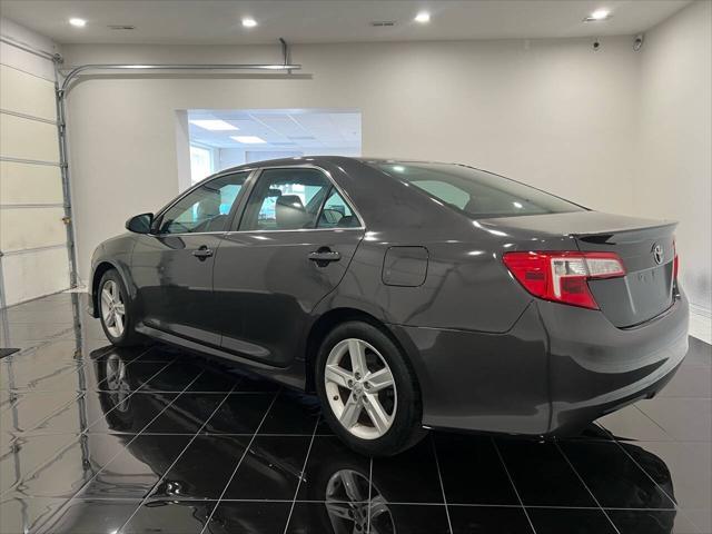 2013 toyota camry se