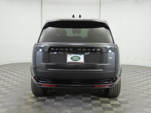 2023 land rover range rover p440e se