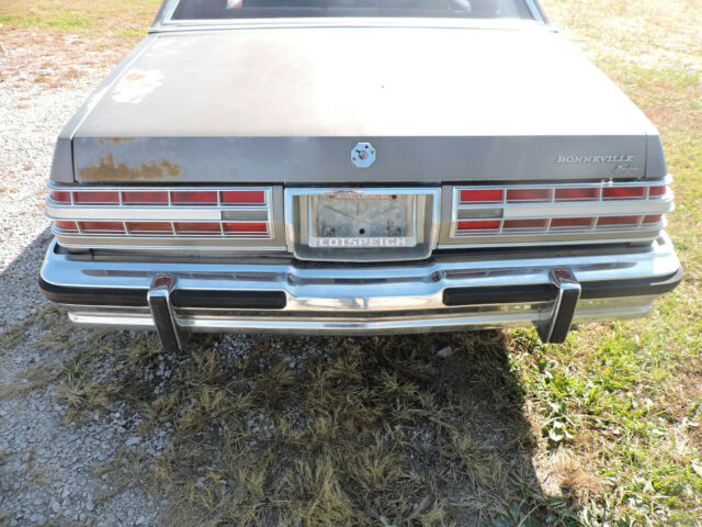 1979 pontiac bonneville brougham landau, 660-238-1078 tom, low rider, classic