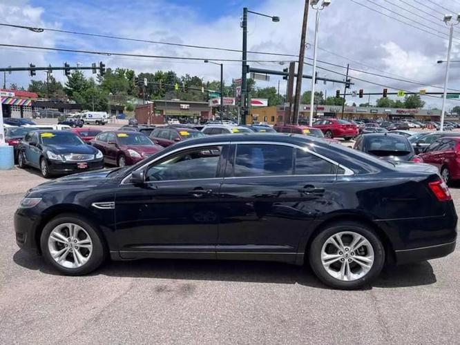 2018 ford taurus se sedan 4d in denver, colorado