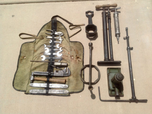 1933 lincoln kb sedan with tools and luggage
