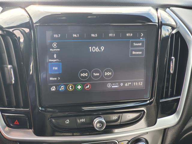 2022 chevrolet traverse lt cloth