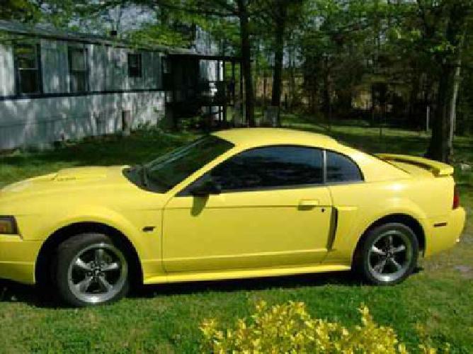 2003 ford mustang gt deluxe in rustburg, va
