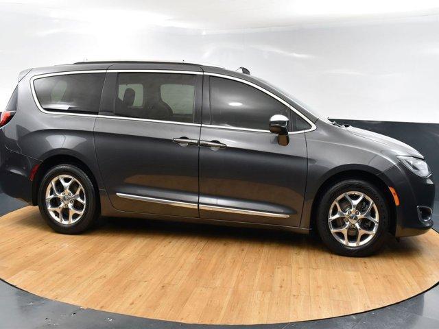 2020 chrysler pacifica limited