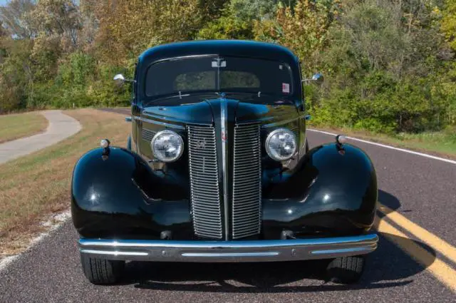 1937 buick special trunkback sedan restomod, 350, auto, ac, power