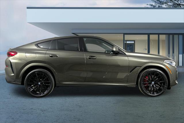 2022 bmw x6 m50i