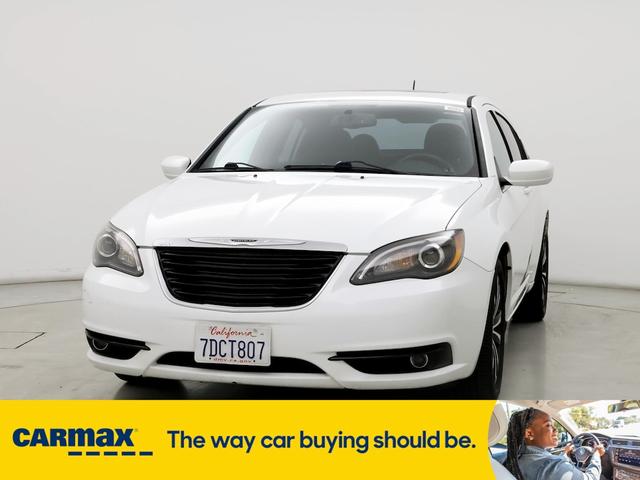 2014 chrysler 200 limited