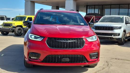 2025 Chrysler Pacifica