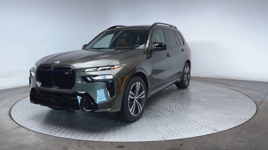 2025 BMW X7