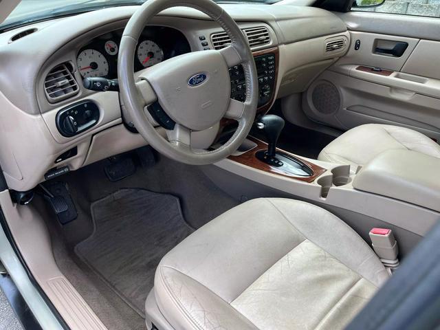2006 ford taurus sel