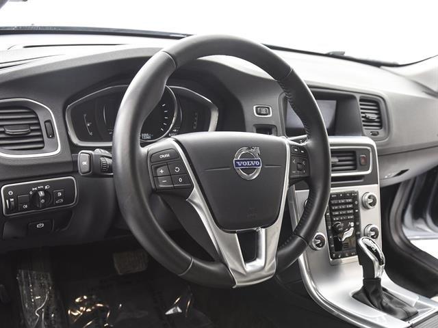 used 2018 volvo v60 t5 cross country premier awd hagerstown, md 21740 for sale in hagerstown, maryland